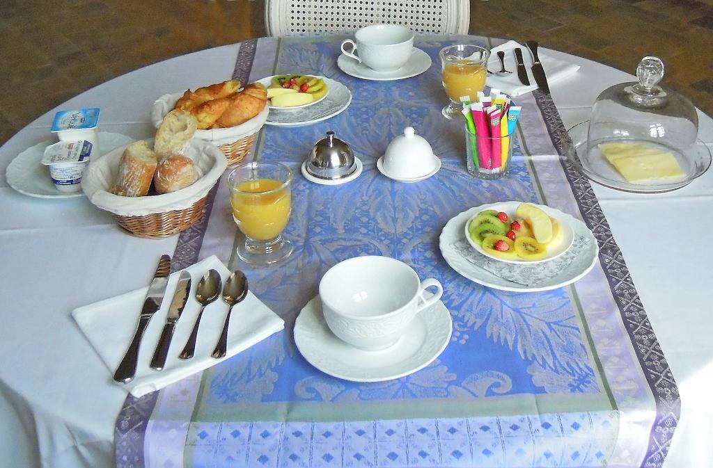 Le Manoir De La Fieffe Bed & Breakfast Cherbourg-en-Cotentin Ngoại thất bức ảnh